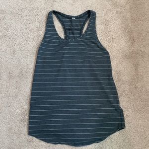 lululemon Love Tank Pleated Shirt Serve Heathered Back White Size 4?